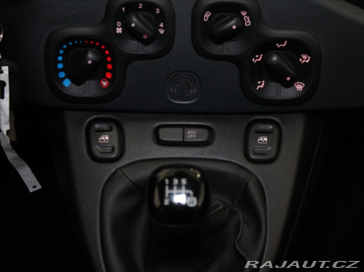 Fiat Panda 1,0 Hybrid 70k.CROSS 33tk 2024