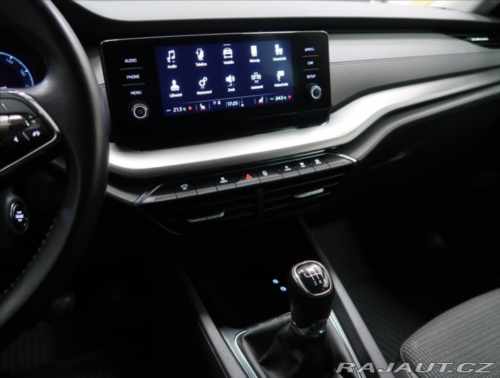 Škoda Octavia 2,0 TDI VÝHŘEV 1. MAJ ČR 2021