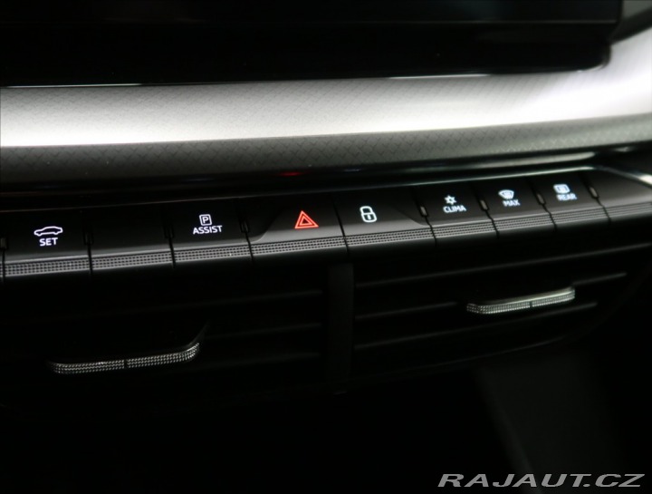 Škoda Octavia 2,0 TDI ČR 1 MAJITEL 2021