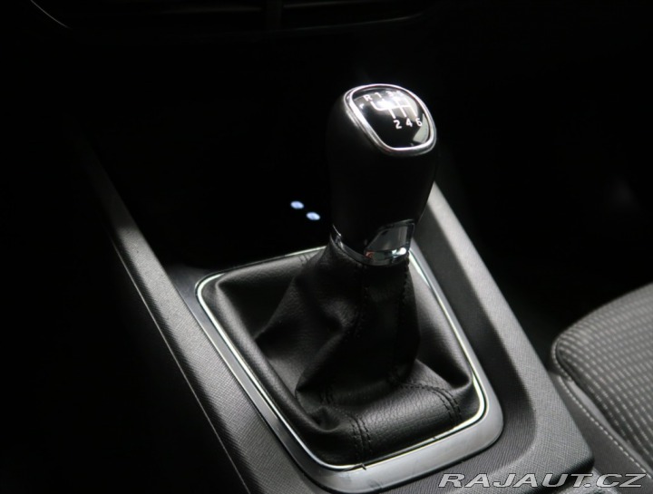 Škoda Octavia 2,0 TDI VÝHŘEV 1. MAJ ČR 2021