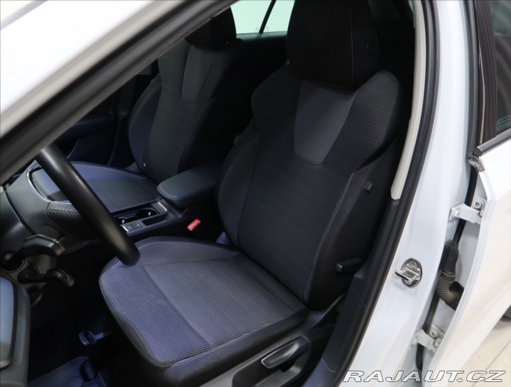 Škoda Octavia 2,0 TDI VÝHŘEV 1. MAJ ČR 2021