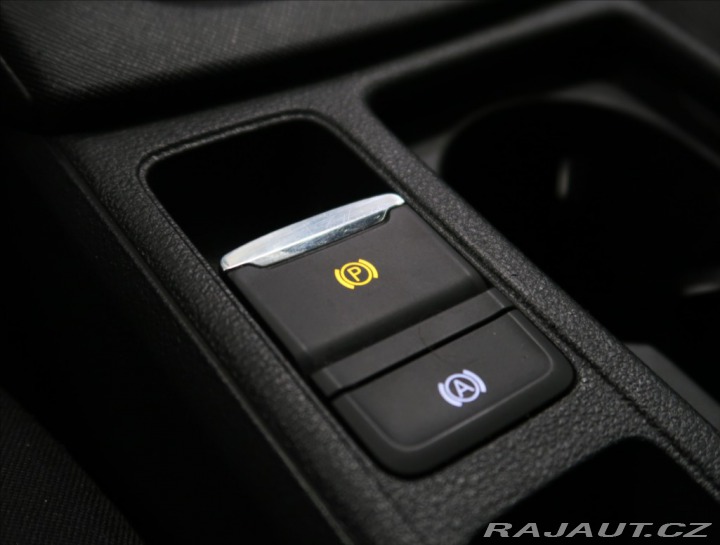 Škoda Octavia 2,0 TDI ČR 1 MAJITEL 2021