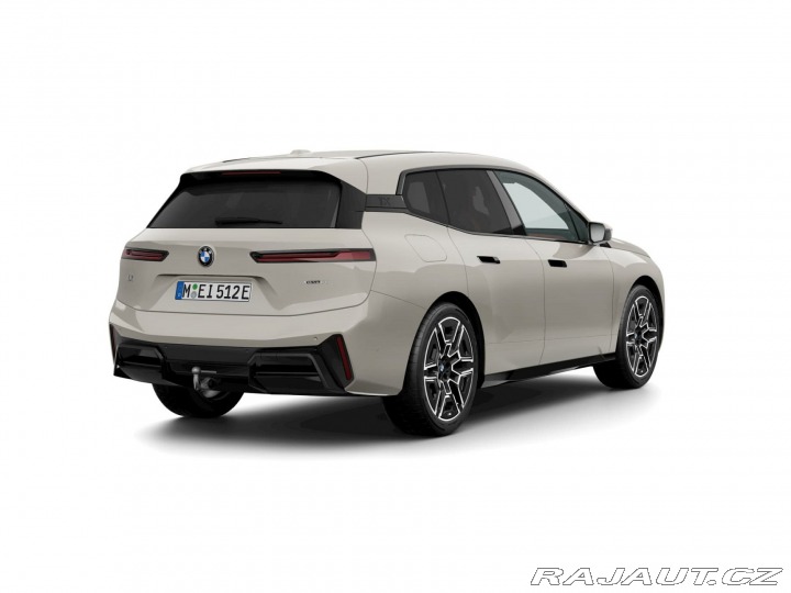 BMW iX xDrive60 2025