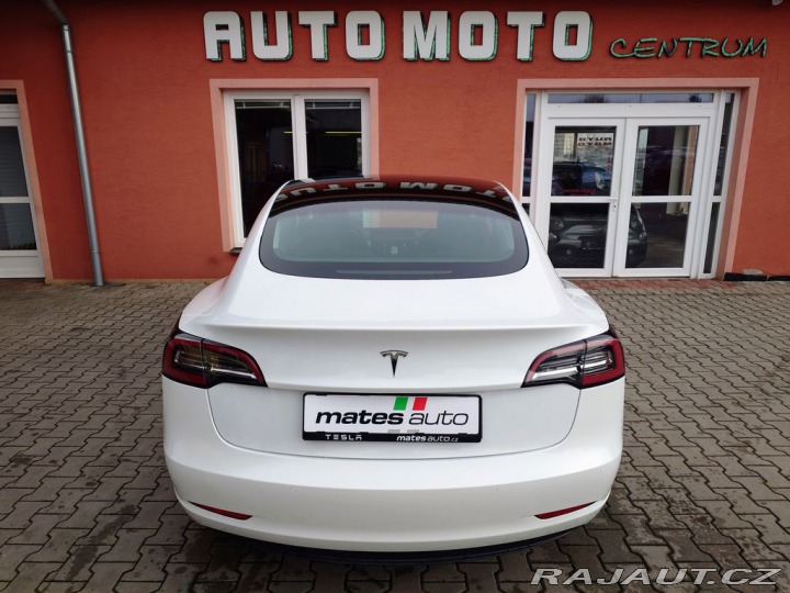 Tesla Model 3 Standard Range Plus REZER 2021