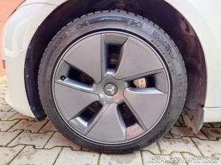 Tesla Model 3 Standard Range Plus 208 k 2021