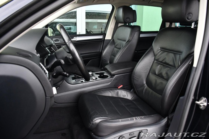 Volkswagen Touareg 3.0TDi V6 4M R-LINE TAŽNÉ 2017