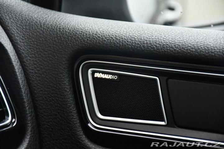 Volkswagen Touareg 3.0TDi V6 4M R-LINE TAŽNÉ 2017