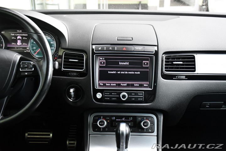 Volkswagen Touareg 3.0TDi V6 4M R-LINE TAŽNÉ 2017