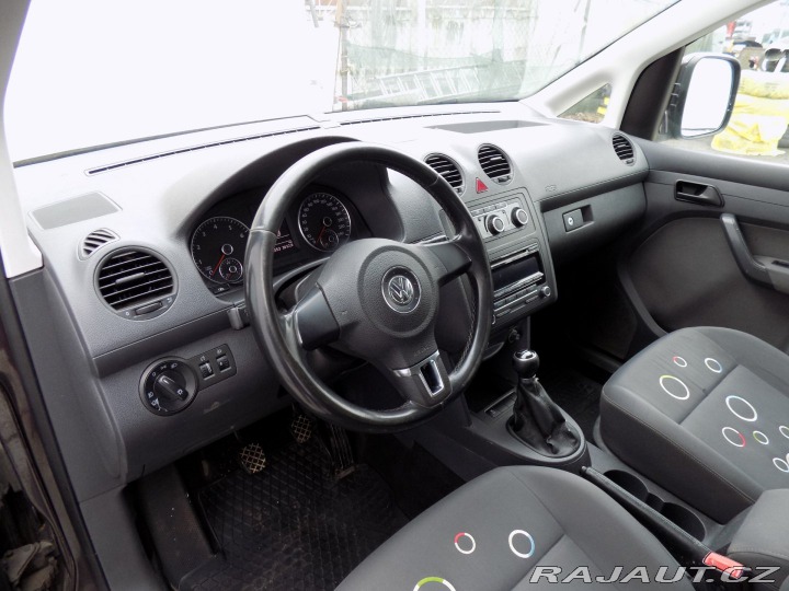Volkswagen Caddy 2.0i/MAXI/CNG/7.Míst/klim 2011