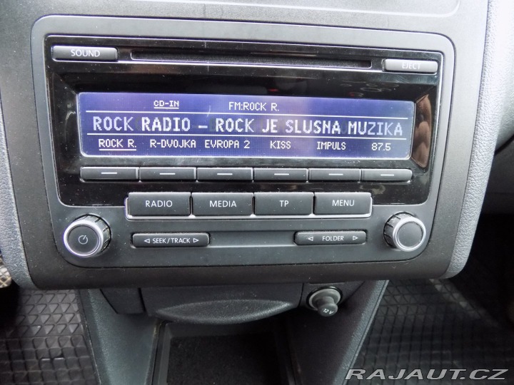 Volkswagen Caddy 2.0i/MAXI/CNG/7.Míst/klim 2011