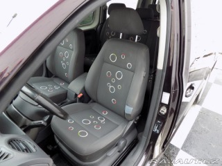 Volkswagen Caddy 2.0i/MAXI/CNG/7.Míst/klim 2011