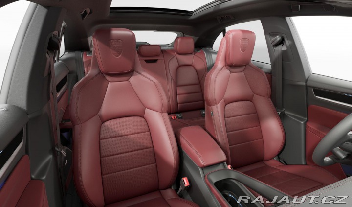 Porsche Macan 4 2025