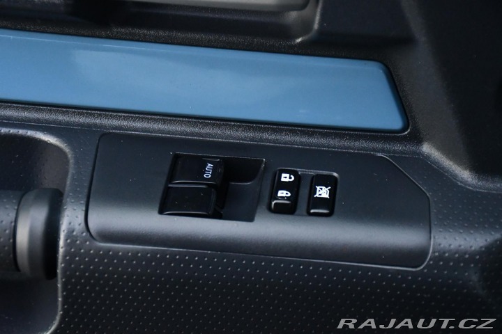 Toyota FJ Cruiser 4,0 VVT-i V6 AWD 2019