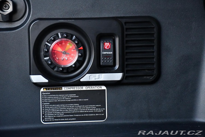 Toyota FJ Cruiser 4,0 VVT-i V6 AWD 2019