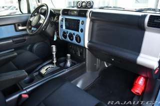 Toyota FJ Cruiser 4,0 VVT-i V6 AWD 2019