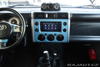 Toyota FJ Cruiser 4,0 VVT-i V6 AWD 2019