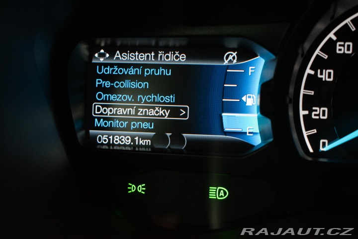 Ford Ranger 2.0 XLT*Naviják*4x4*TAŽNÉ 2020