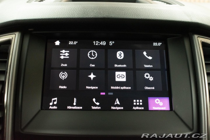 Ford Ranger 2.0 XLT*Naviják*4x4*TAŽNÉ 2020