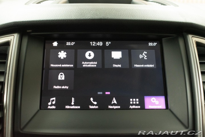 Ford Ranger 2.0 XLT*Naviják*4x4*TAŽNÉ 2020