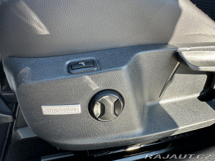 Volkswagen Golf 2.0Tdi 110kw DSG 2015