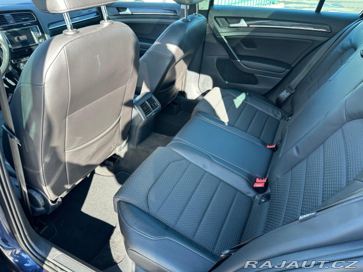 Volkswagen Golf 2.0Tdi 110kw DSG 2015