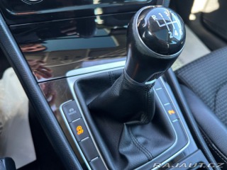 Volkswagen Golf 2.0Tdi 110kw DSG 2015