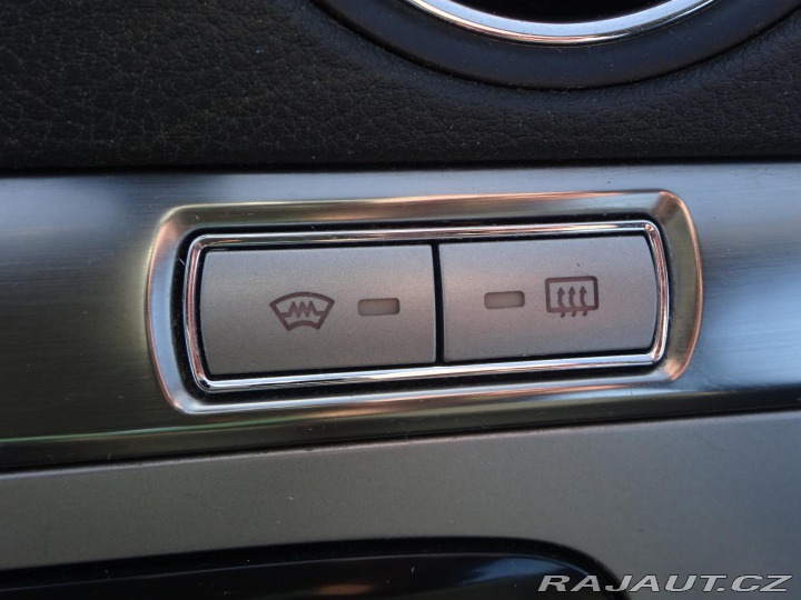 Ford S-MAX 2.0TDCi 103 kW ČR BEZ KOR 2009