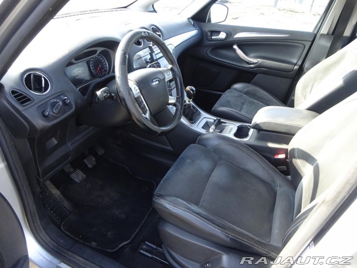 Ford S-MAX 2.0TDCi 103 kW ČR BEZ KOR 2009