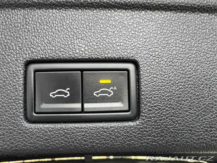 Volkswagen Touareg Atmosphere 210kW Tažné 2020