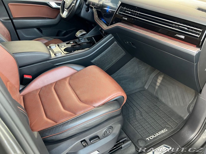 Volkswagen Touareg Atmosphere 210kW Tažné 2020