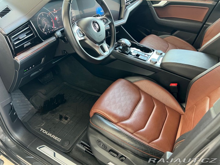 Volkswagen Touareg Atmosphere 210kW Tažné 2020