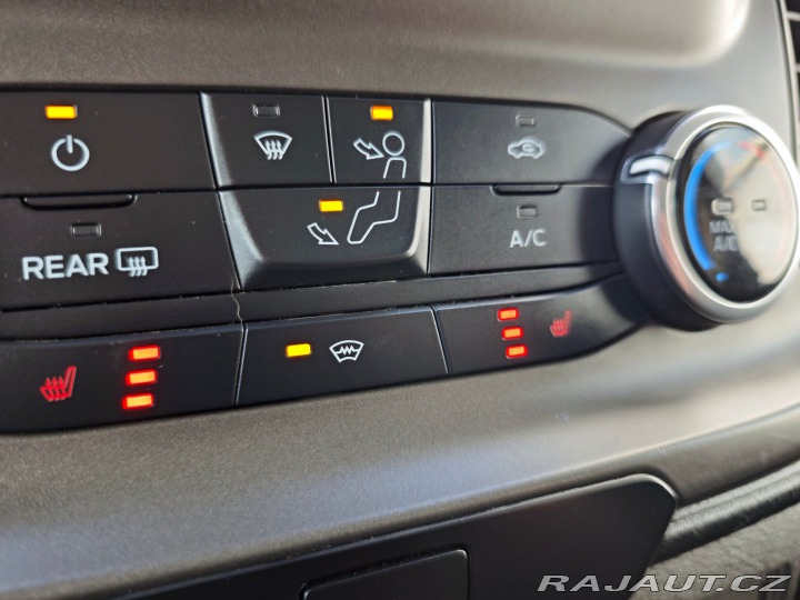 Ford Transit Custom 2.0 TDCi L2H1 96kW 6-míst 2019