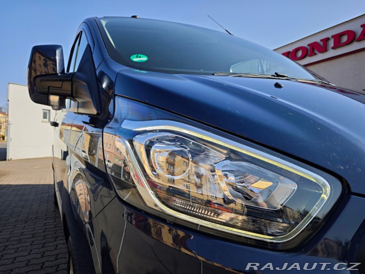Ford Transit Custom 2.0 TDCi L2H1 96kW 6-míst 2019