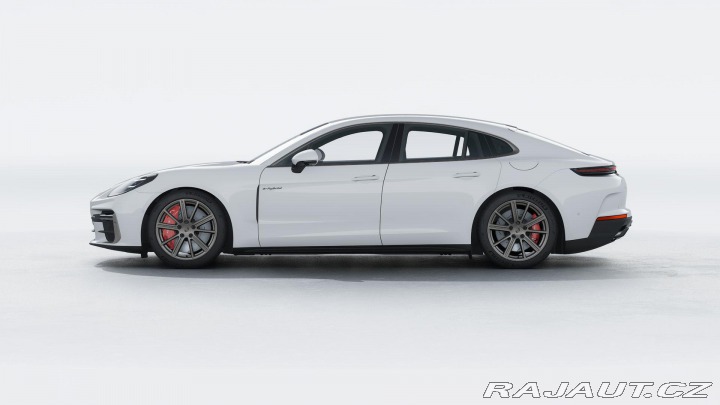 Porsche Panamera Turbo E-Hybrid 2025