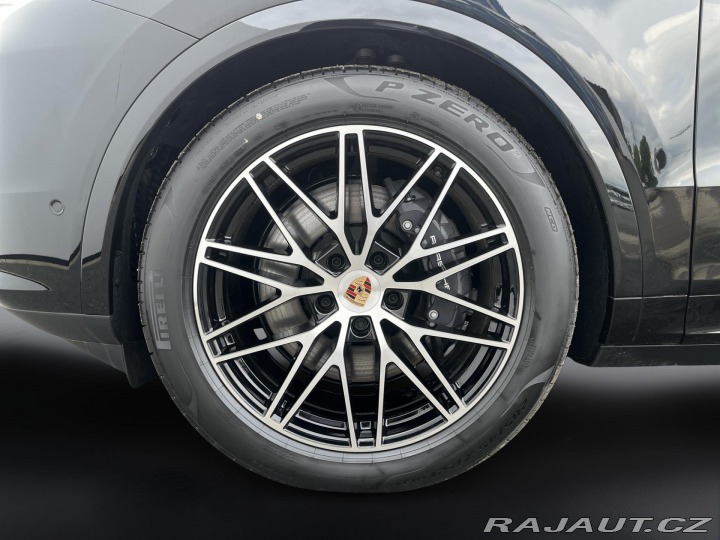 Porsche Cayenne E-Hybrid Coupe 2025