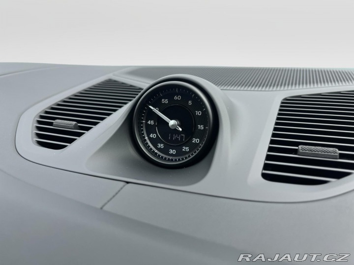 Porsche Cayenne E-Hybrid Coupe 2025