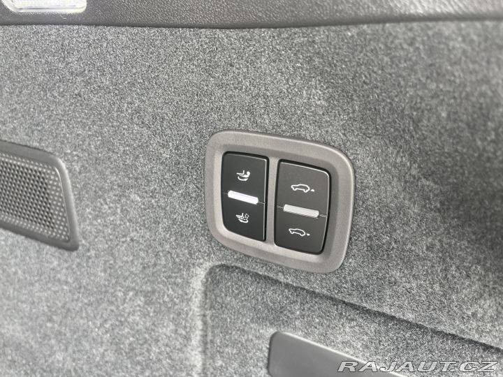 Porsche Cayenne E-Hybrid Coupe 2025