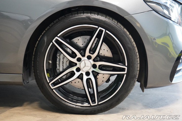Mercedes-Benz E 43*AMG*4M*VZDUCH*TAŽNÉ*36 2018