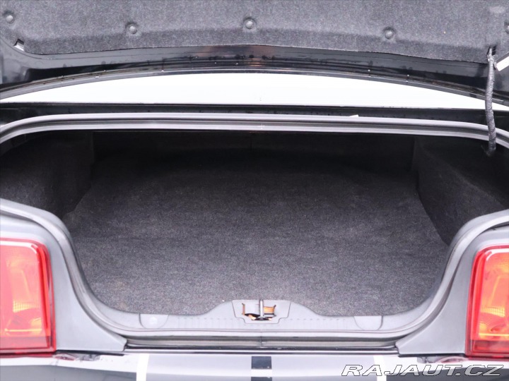 Ford Mustang 3,7 L V6 227kW 2011