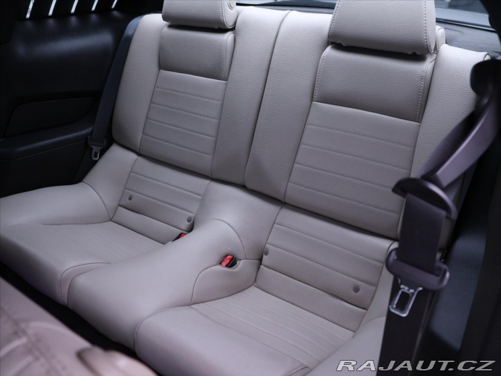 Ford Mustang 3,7 L V6 227kW 2011