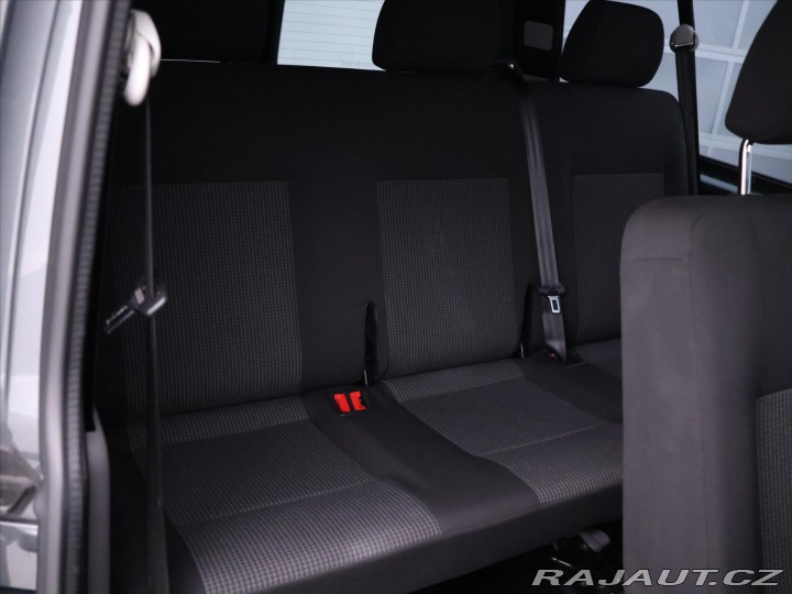 Volkswagen Transporter 2,0 TDI 110kW 9-Míst CZ D 2021