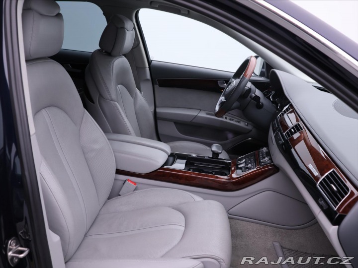 Audi A8 4,2 FSI 273kW Quattro Tip 2012