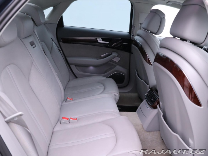 Audi A8 4,2 FSI 273kW Quattro Tip 2012