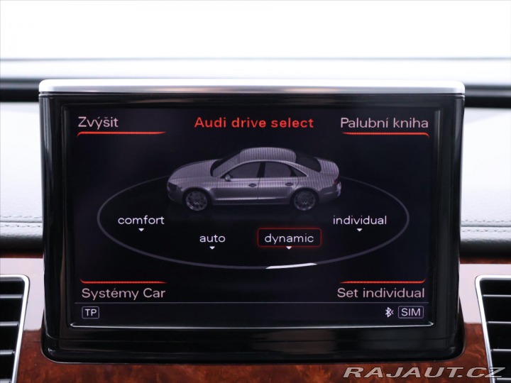 Audi A8 4,2 FSI 273kW Quattro Tip 2012