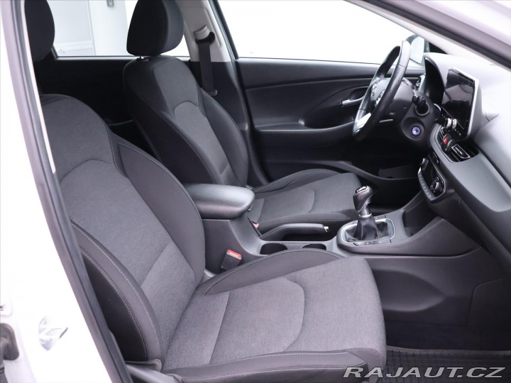 Hyundai i30 1,5 T-GDI 117kW Family Sm 2022