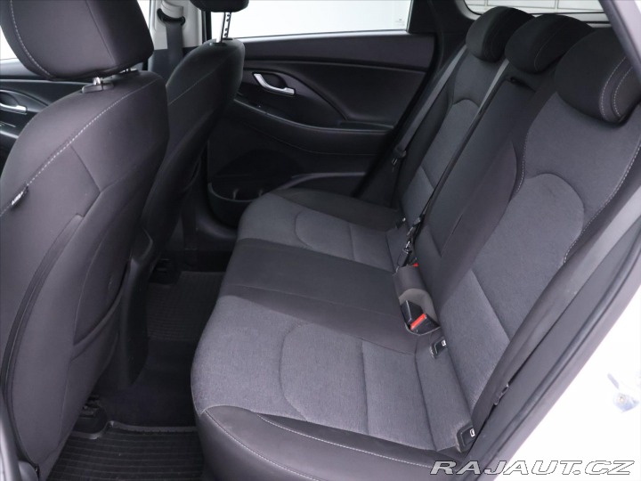 Hyundai i30 1,5 T-GDI 117kW Family Sm 2022