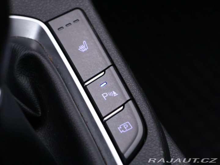 Hyundai i30 1,5 T-GDI 117 kW Family S 2022