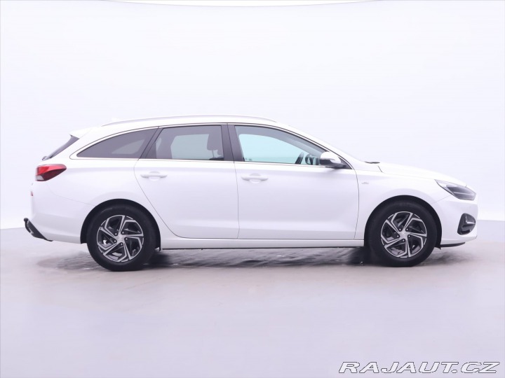 Hyundai i30 1,5 T-GDI 117kW Family Sm 2022