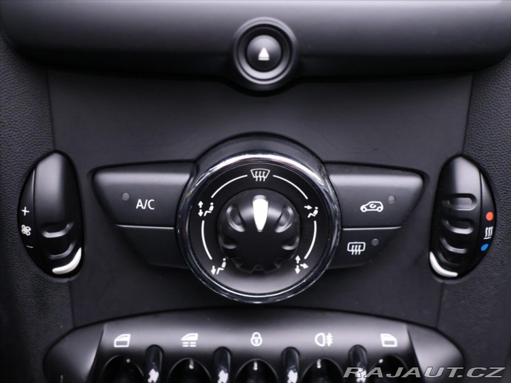 Mini One 1,6 i 72kw Cabrio serv. k 2014