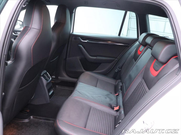 Škoda Octavia 2,0 TSI RS 162kW Challeng 2015